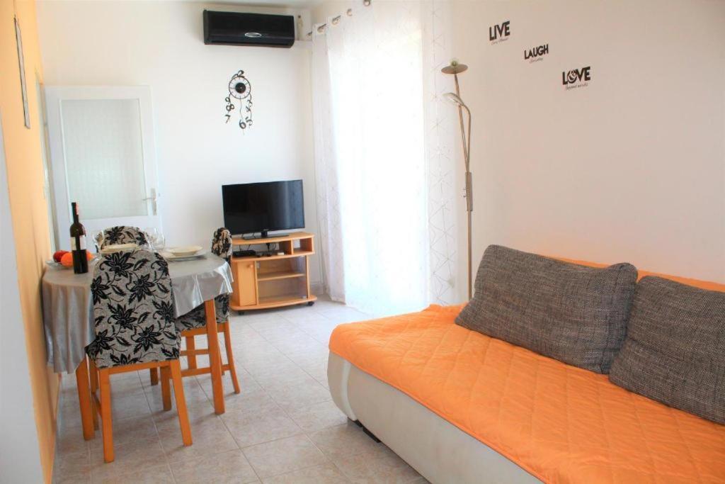 Apartment Nana Primošten Eksteriør billede